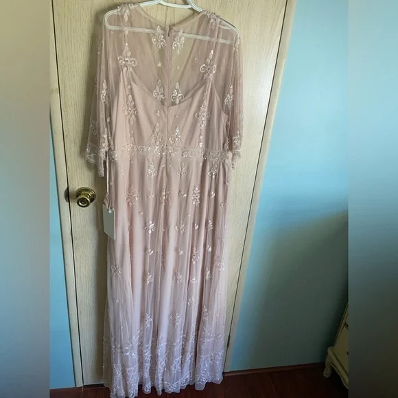 MAC DUGGAL Blush Pink V Neck Flounce Sleeve Embellished Mesh Gown Sz 18 NWT 9144 - Picture 10 of 15